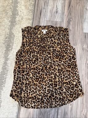 Old Navy Leopard Print Sleeveless Camisole in Brown and Black